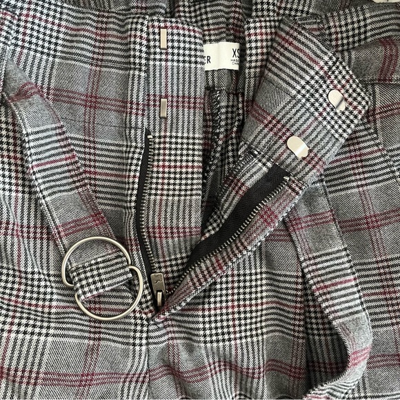 Plaid hollister work pants - Picture 5 of 7